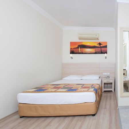 Gardenia Beach Hotel Okurcalar Esterno foto