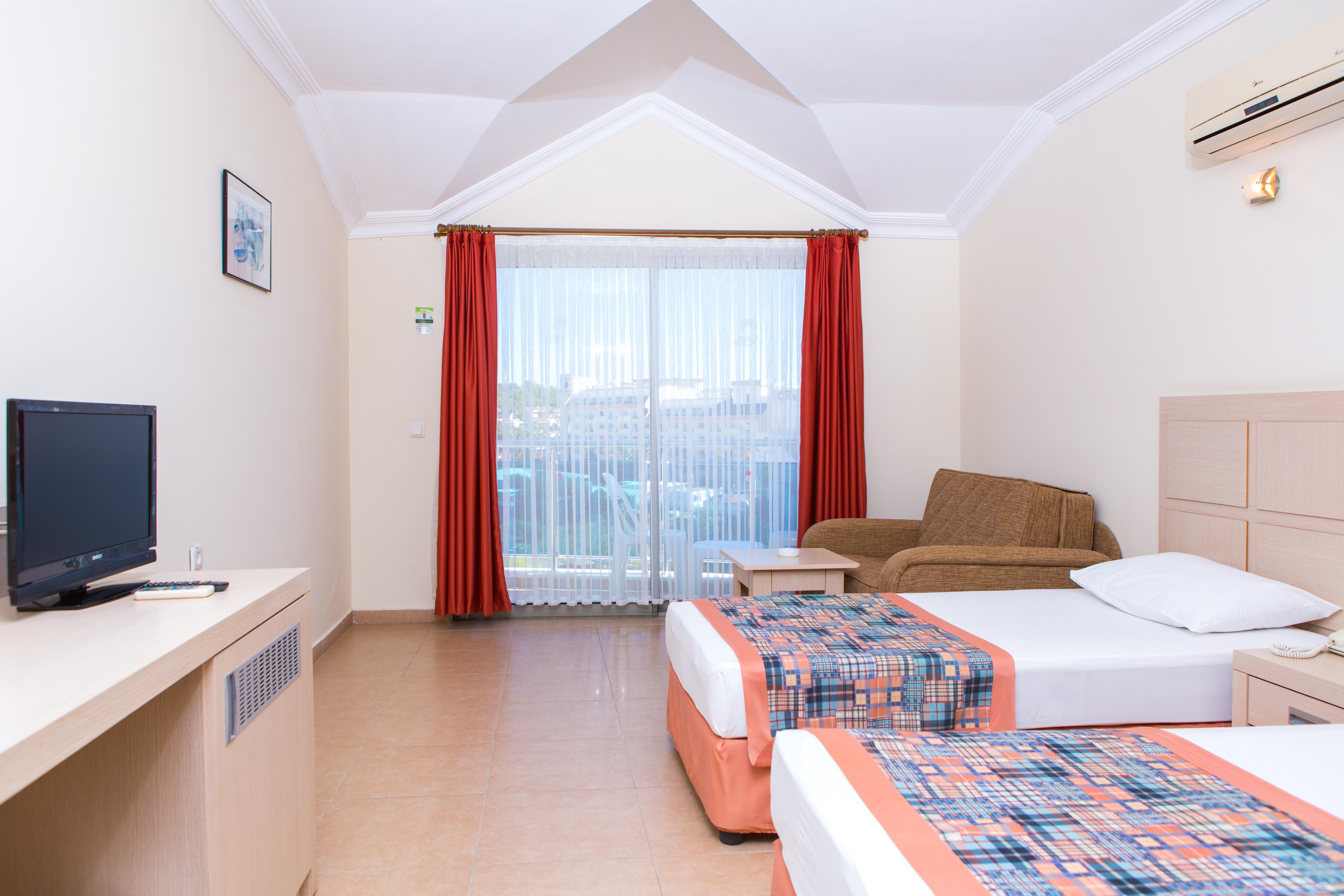 Gardenia Beach Hotel Okurcalar Esterno foto